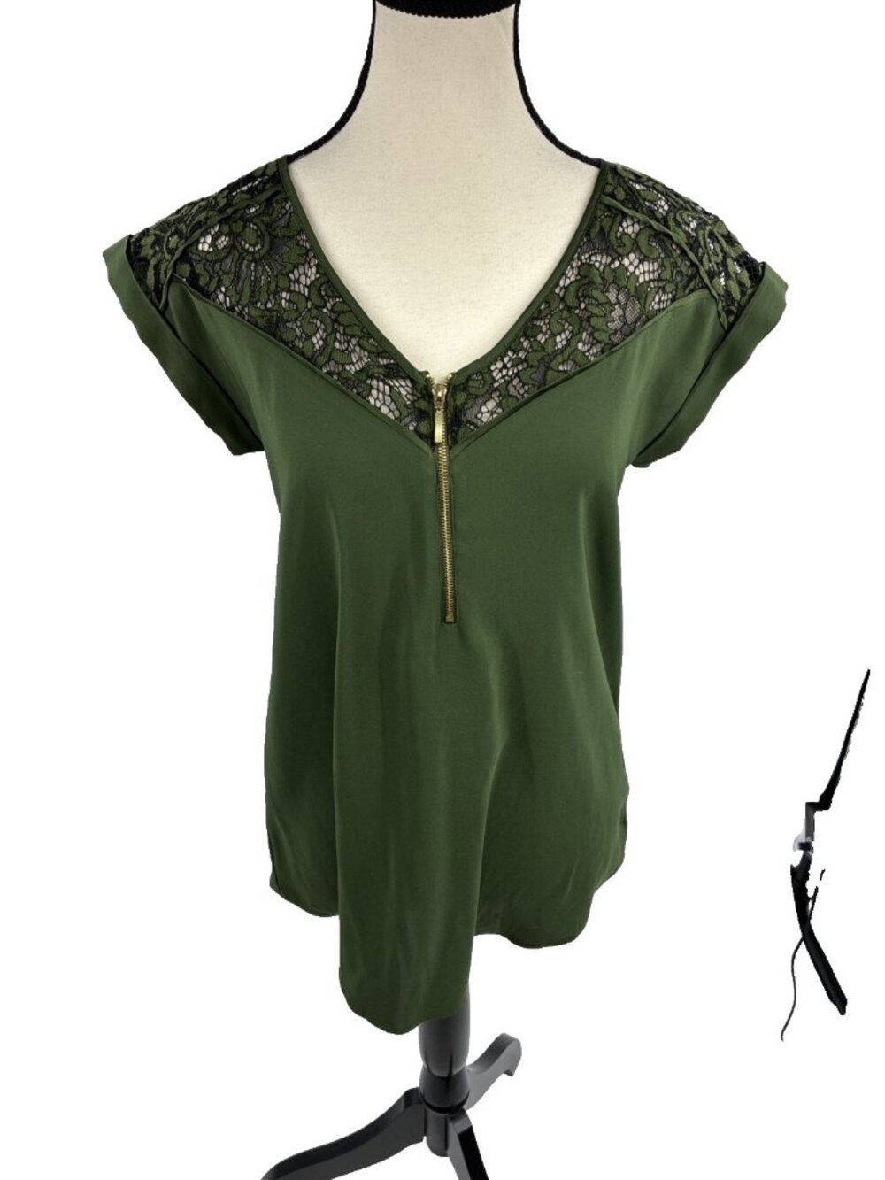 Express Womens Top Small Green Lace Trim Zip Front Blouse Short Sleeve Stretch